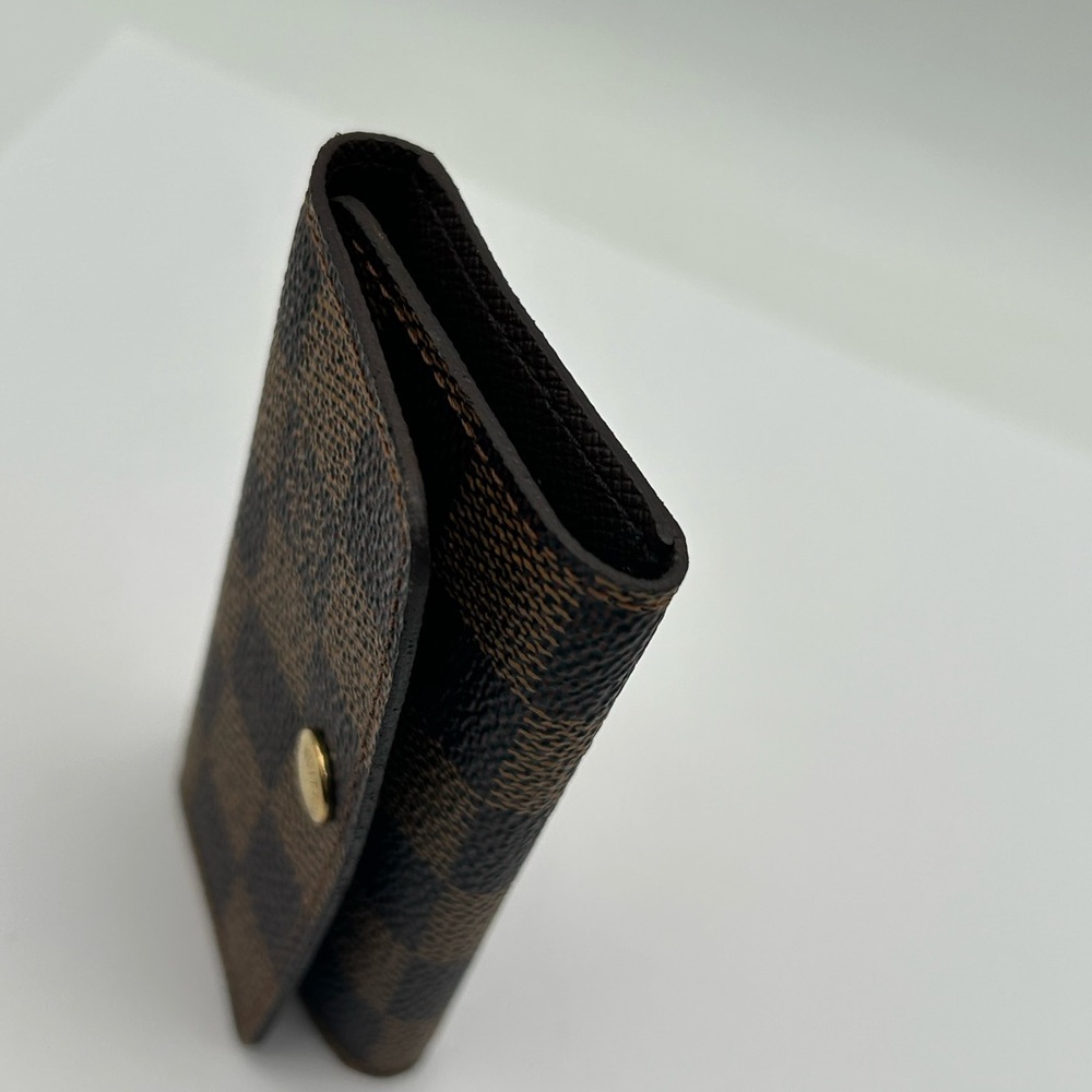 Authentic Louis Vuitton Key holder - Picture 3 of 11